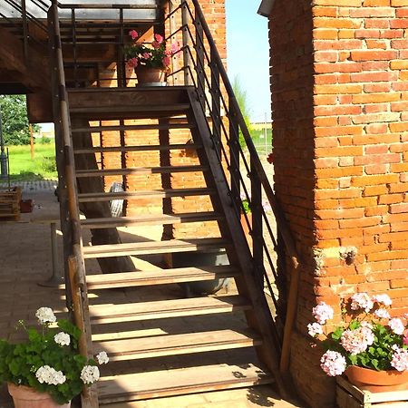 شقة Rustic Parma Retreat Montechiarugolo المظهر الخارجي الصورة