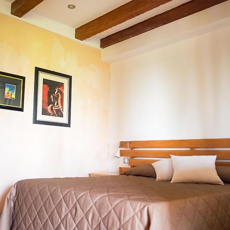 شقة Rustic Parma Retreat Montechiarugolo المظهر الخارجي الصورة